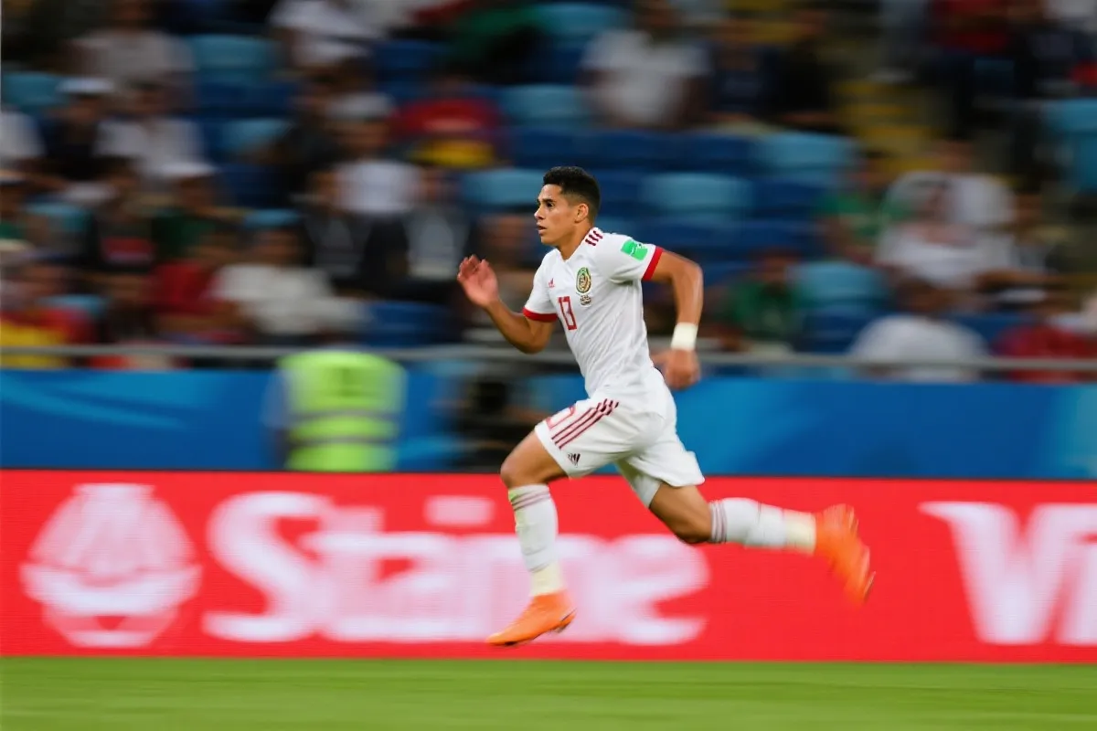 数据揭秘：2026世界杯墨西哥队谁是真大腿？深度解析球员表现黑洞与高光